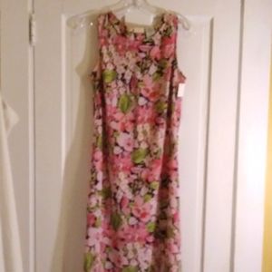 White Stag Floral Print Dress - Size 10